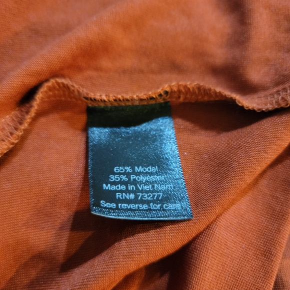 NWOT Women's New Simply Vera,Vera Wang Top. Size M. Burnt Orange color - Picture 5 of 6